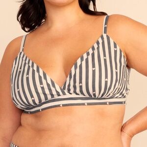 NWT- Old Navy Maternity- 4X. Sleep Poplin Bralette